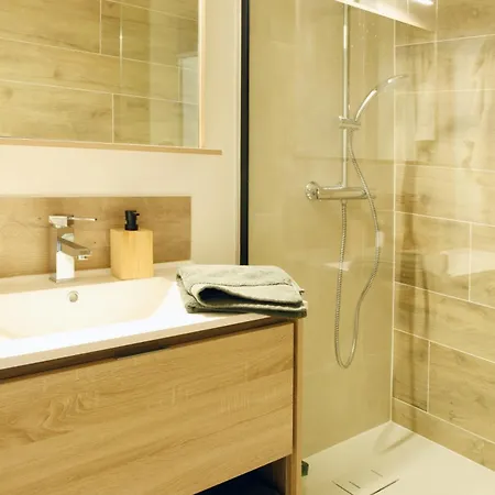 Apartment T3 Renove De 70m2 Magnifique Vue *