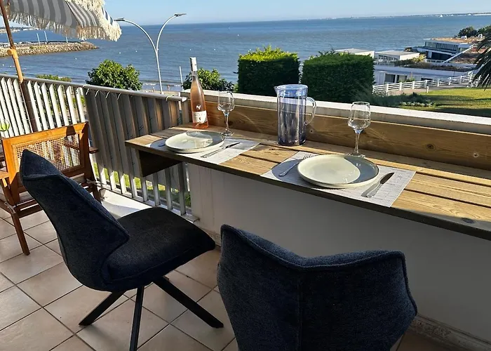 Apartment T3 Renove De 70m2 Magnifique Vue *